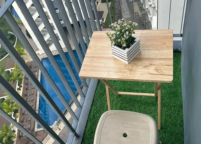 Justrelax Staycation At Vine Residences Апартаменты *